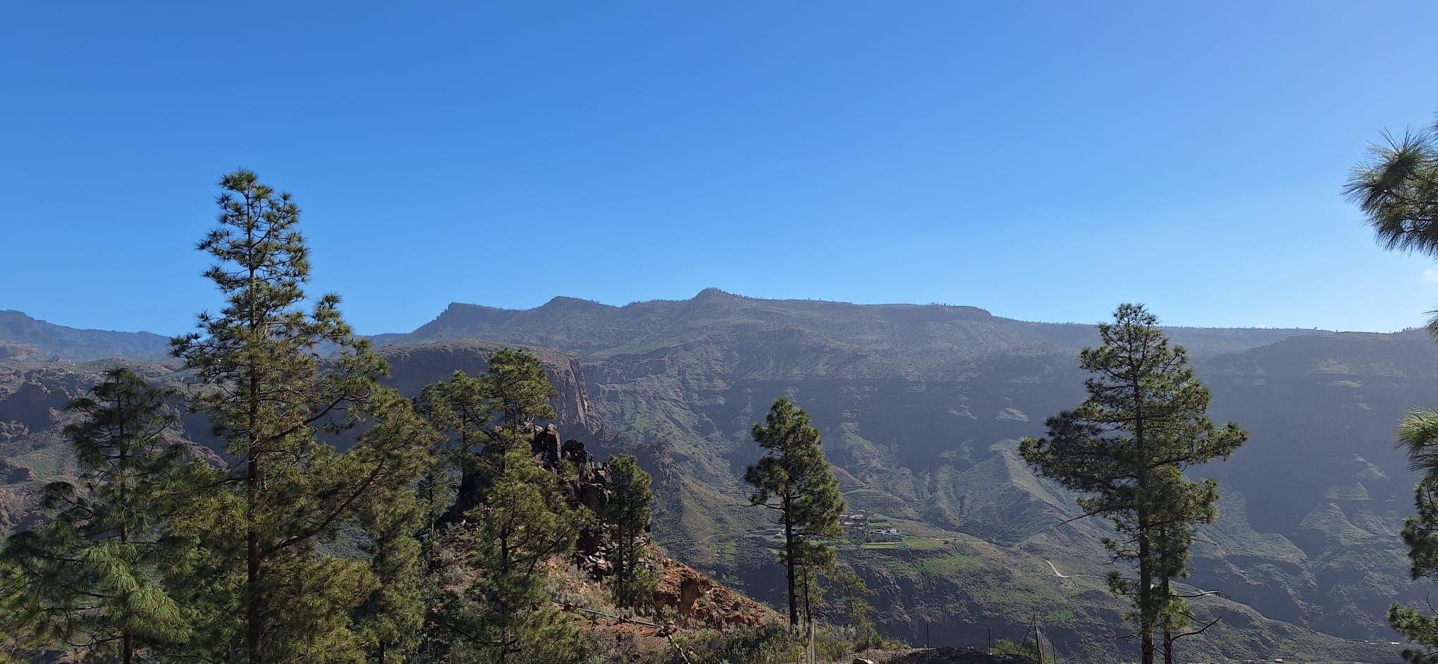Magnífico dia en la montaña